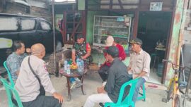 Polsek Jatinegara bersama unsur Tiga Pilar Kelurahan Cipinang Muara melaksanakan giat sambang dialogis