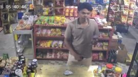 Pria di Wajo Diamankan Usai Pamer Alat Kelamin ke Penjaga Kios, Aksinya Terekam CCTV dan Viral