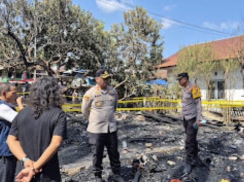 Rumah Kayu di Polman Ludes Terbakar, Pasutri Lansia dan Cucu Tewas Terjebak Api